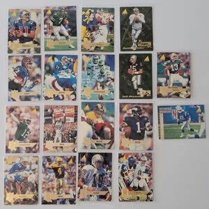 (#2) (Lot Of 18) Vintage Assorted Pinnacle Football Trading Cards See Pictures.